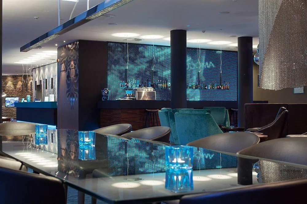 *** Hotel Motel One Leipzig-Augustusplatz Germany